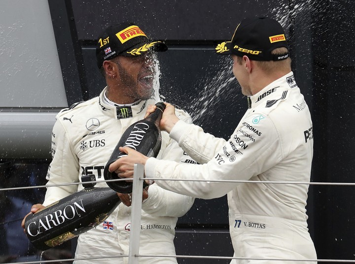 Hamilton stiahol po Veľkej cene Belgicka náskok na Vettela